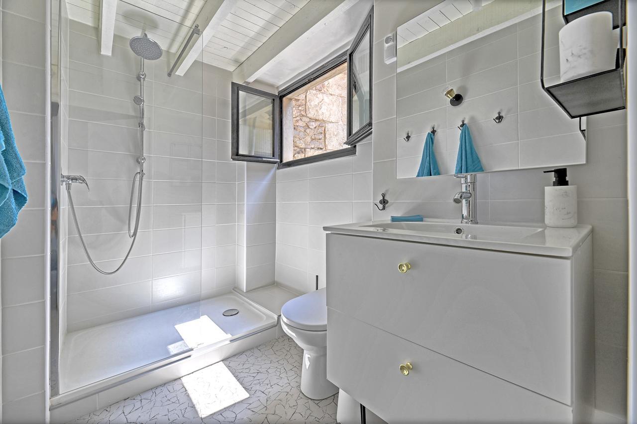 Appartement Romanite Nimes Exterior photo